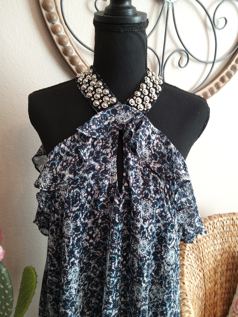 Jennifer Lopez Navy Floral Embellished Halter Camisole - Picture 2 of 12